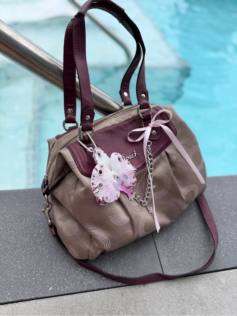 vintage Coach Ashley Op Art Purple & Beige Tote Bag - Picture 2 of 11